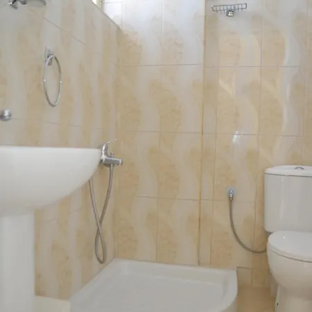 Golden Beach Hotel 3*